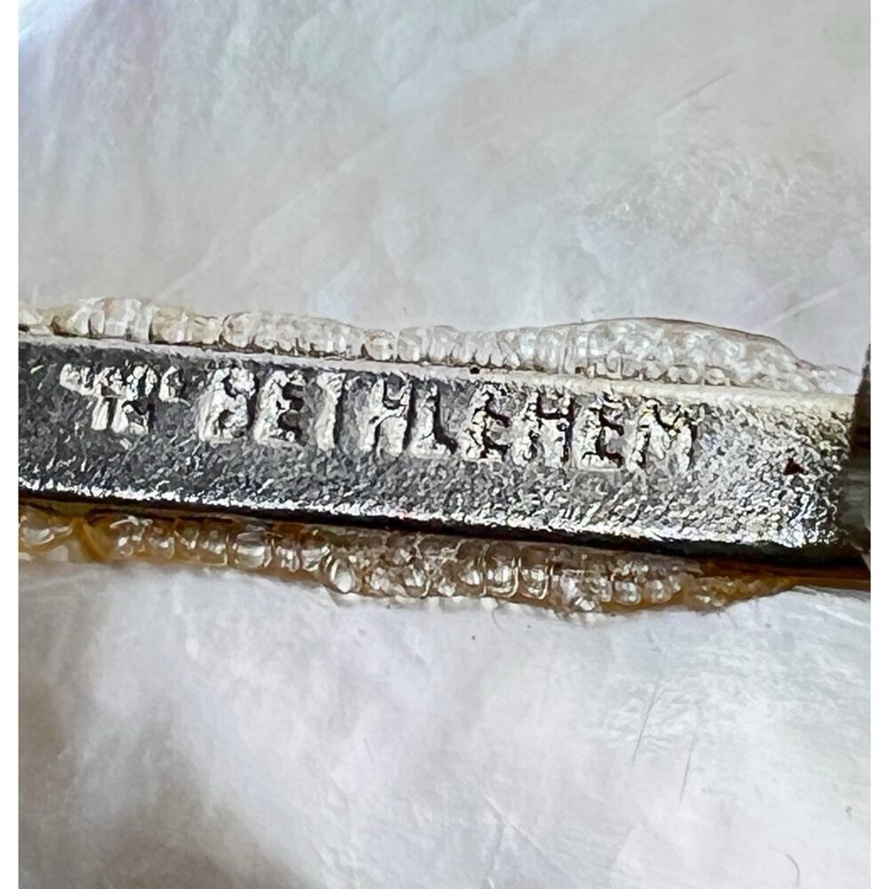 Brooches Mixed Lot 12 Variety Styles Materials Some Signed Wearable Vtg To Now - Picture 9 of 16